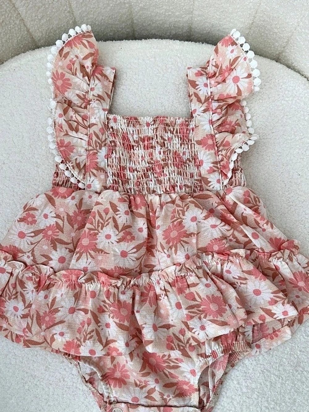 Daisy Fuentes Floral Ruffle Romper Pink & White Baby 12M